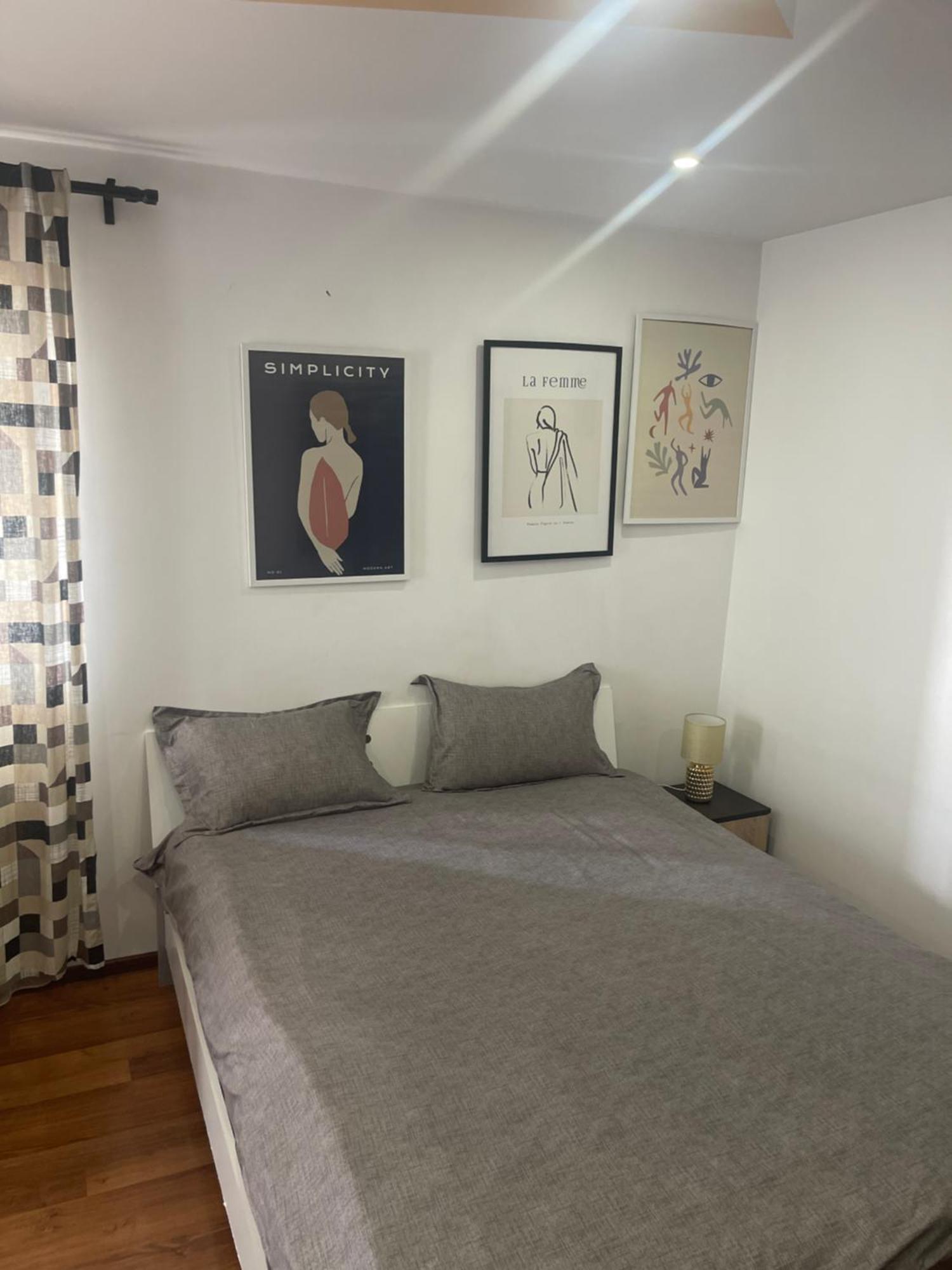 Garsoniera Relax Drumul Taberei 부쿠레슈티 외부 사진