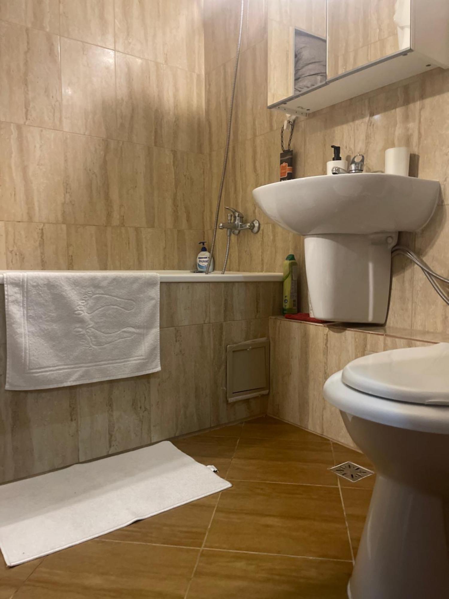 Garsoniera Relax Drumul Taberei 부쿠레슈티 외부 사진